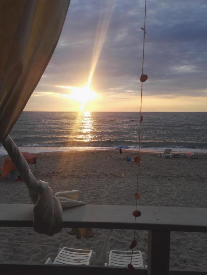 Terrazza & Romantica Sospese Sul Mare Del Borgo Antico --- Terrace & Romantic Over The Sea Of The Ancient Village Castelsardo Exterior foto